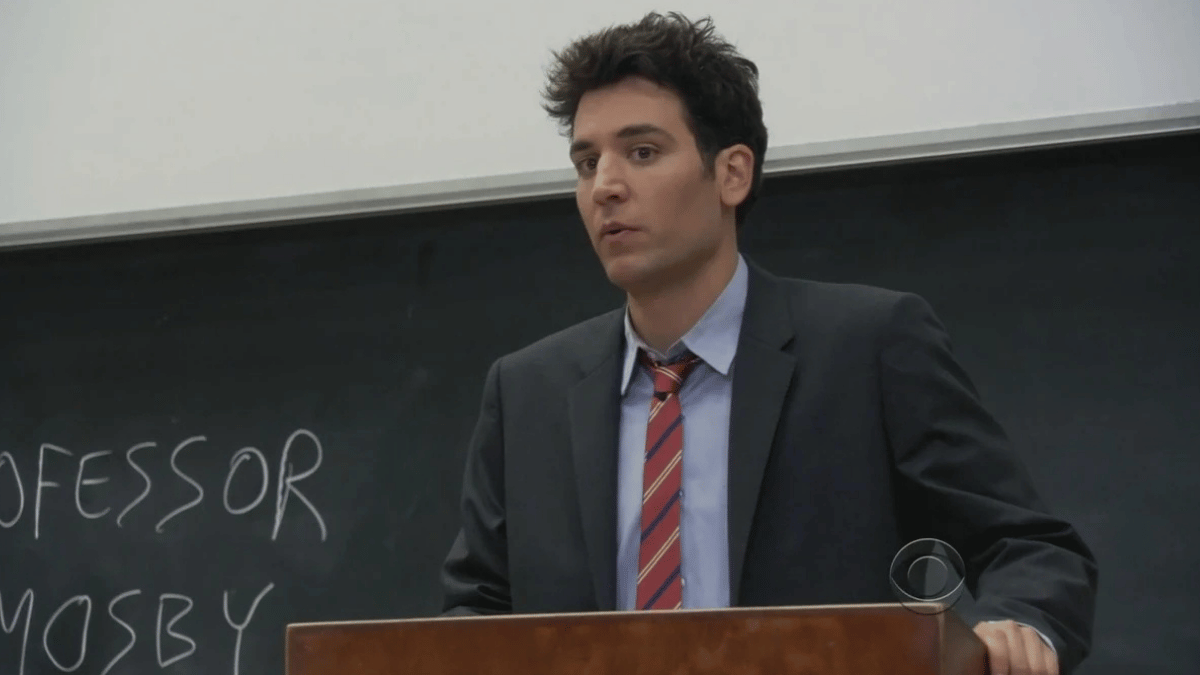 Ted Mosby en professeur en train de parler aux élèves