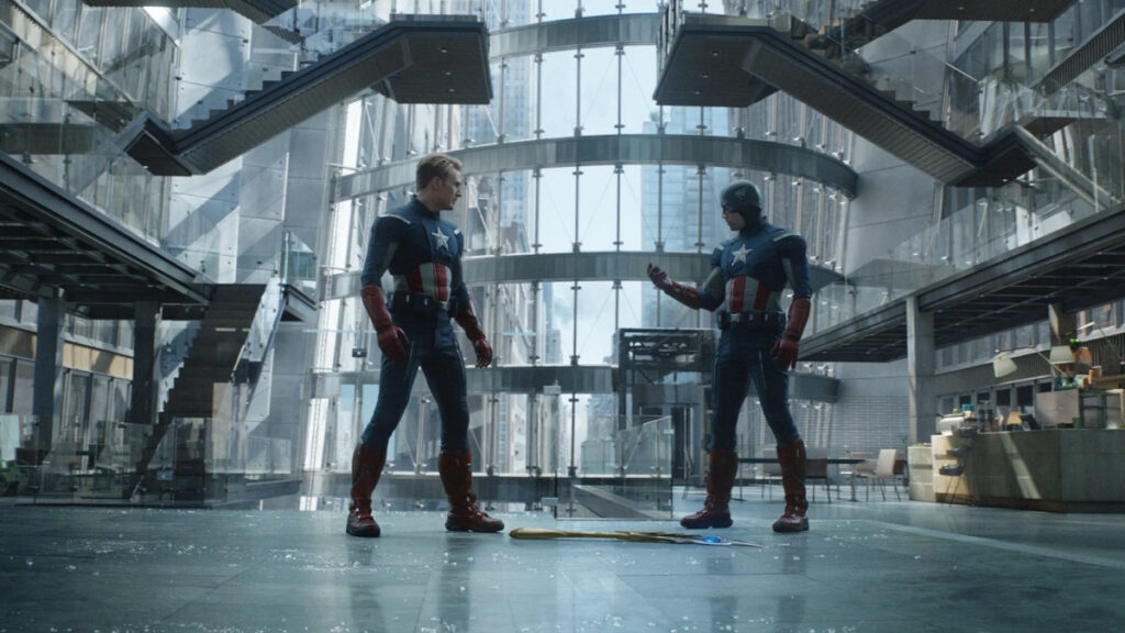 Le combat entre les deux versions de Captain America